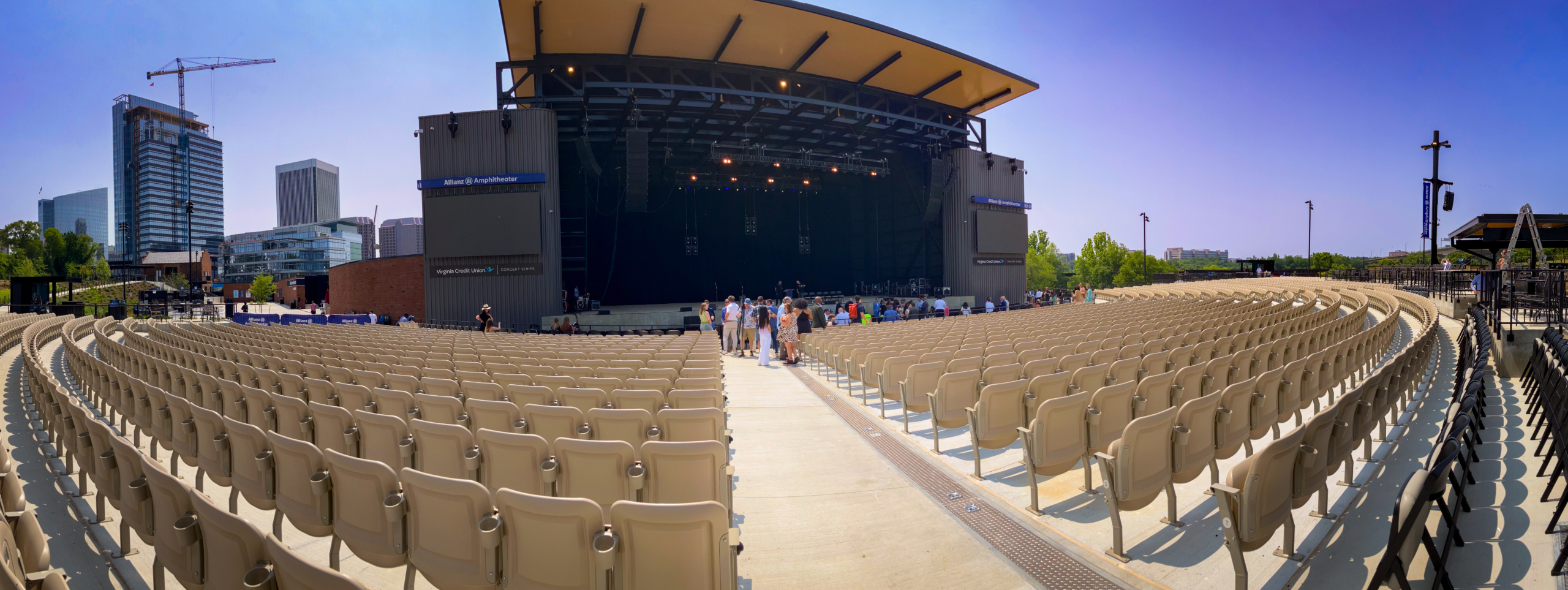 Allianz Amphitheater